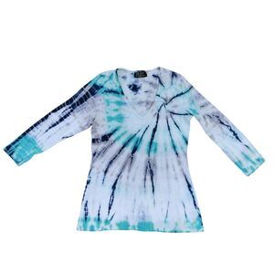 Y2K Blue tie dye long sleeve shirt with V neck